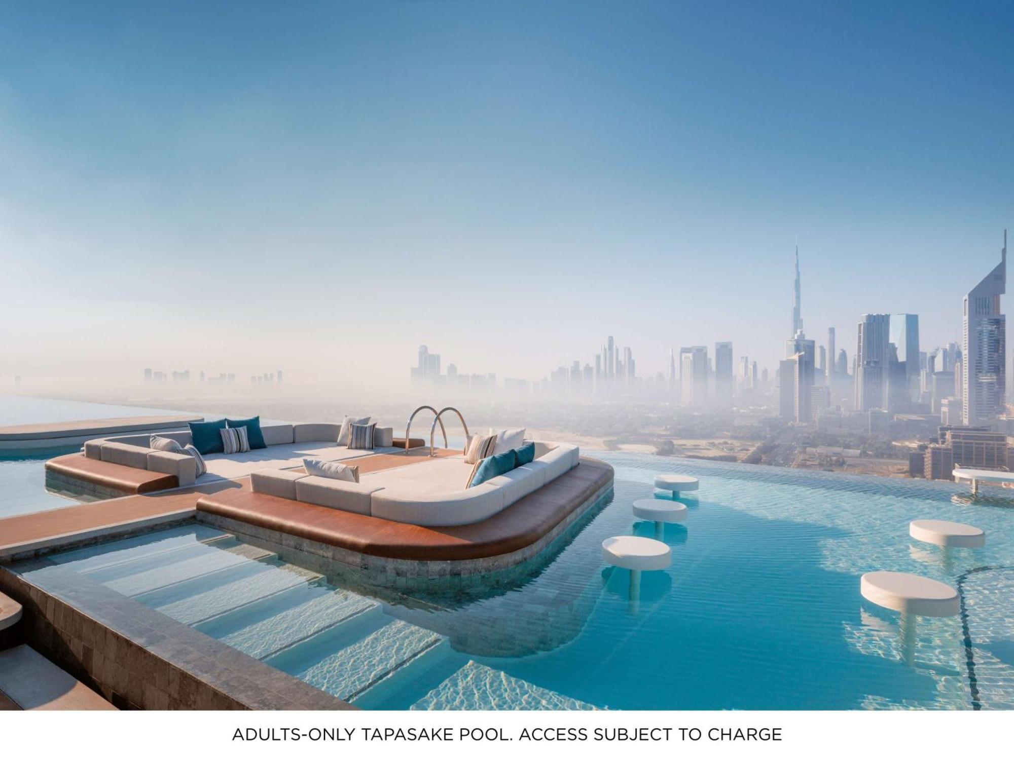 One&Only One Za'Abeel Hotel Dubai Bagian luar foto Tapasake Pool